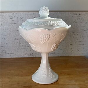 Vintage Indiana Glass Harvest Grape Pedestal Covered Dish / Compote Wedding Bowl